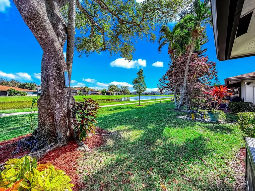 13232 Lucinda Palm Court Delray Beach FL 33484