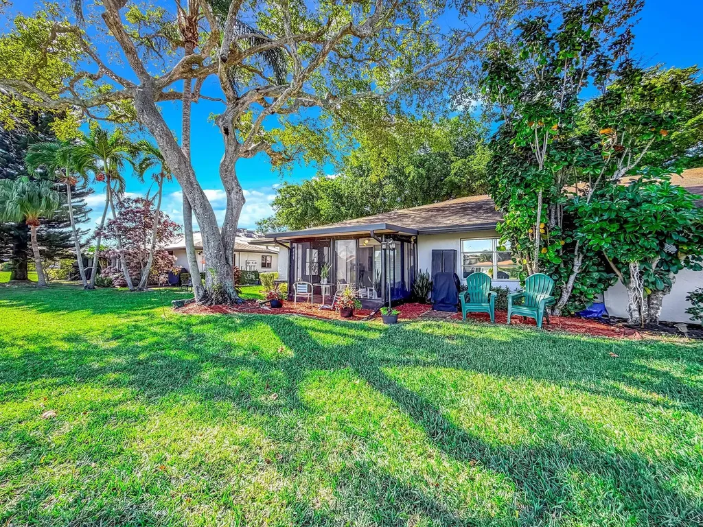 13232 Lucinda Palm Court Delray Beach FL 33484