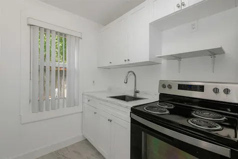 224 SW 15th Street Dania Beach FL 33004