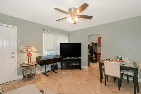 224 SW 15th Street Dania Beach FL 33004