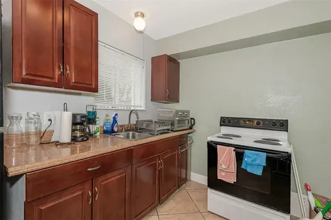 224 SW 15th Street Dania Beach FL 33004