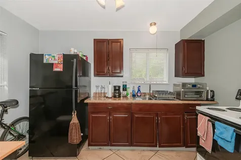 224 SW 15th Street Dania Beach FL 33004