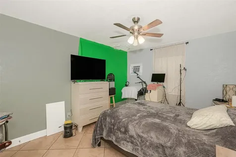 224 SW 15th Street Dania Beach FL 33004