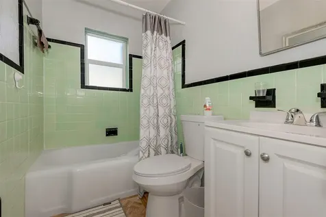 224 SW 15th Street Dania Beach FL 33004