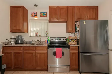 224 SW 15th Street Dania Beach FL 33004