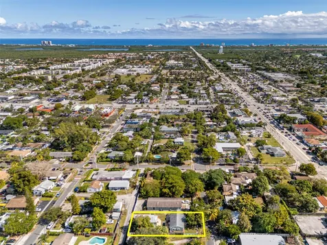 224 SW 15th Street Dania Beach FL 33004