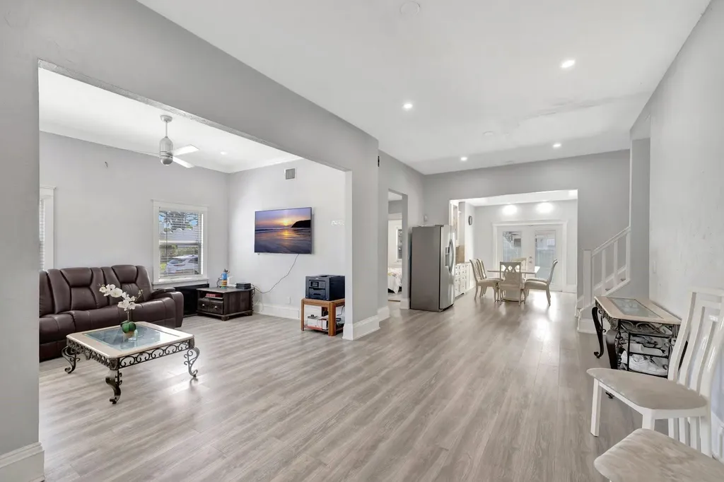 901 W Las Olas Boulevard Fort Lauderdale FL 33312