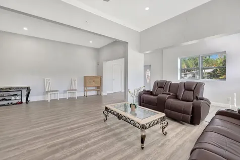 901 W Las Olas Boulevard Fort Lauderdale FL 33312