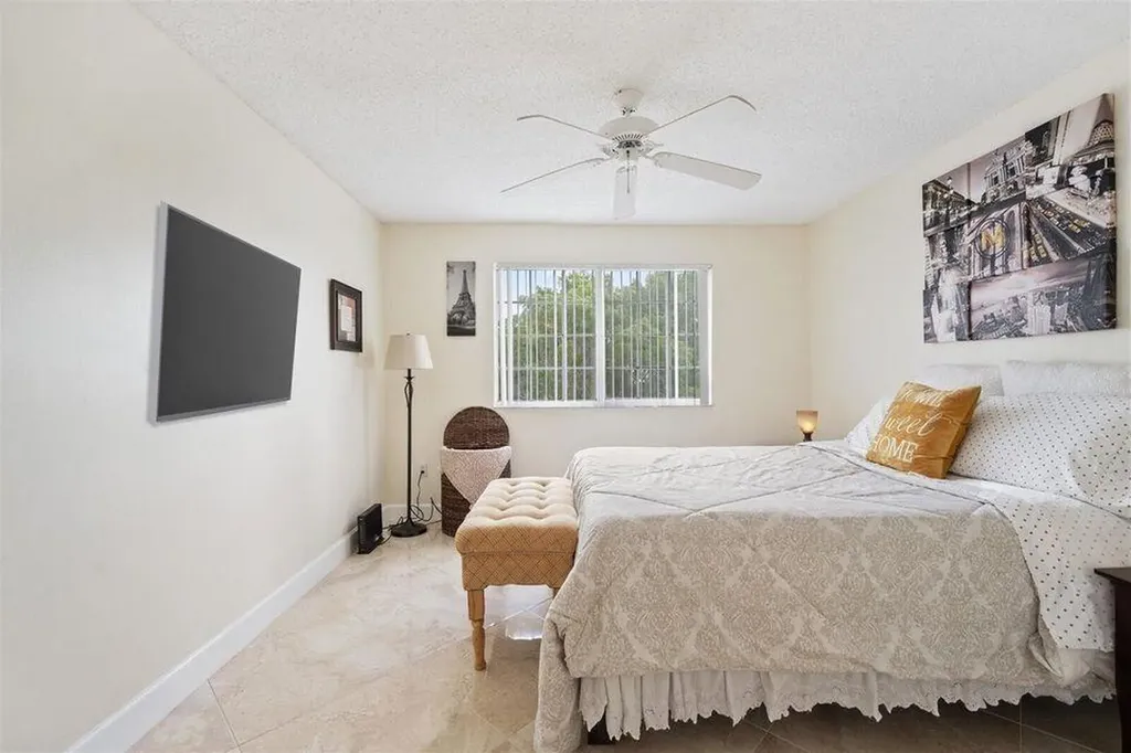 1100 Crestwood Court Royal Palm Beach FL 33411