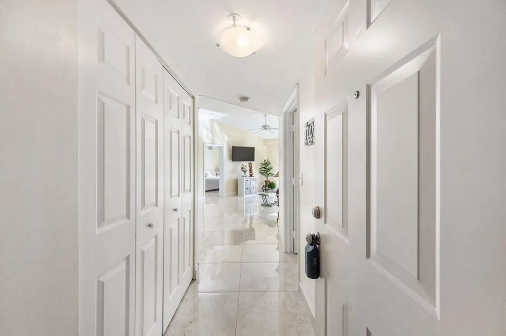 1100 Crestwood Court Royal Palm Beach FL 33411