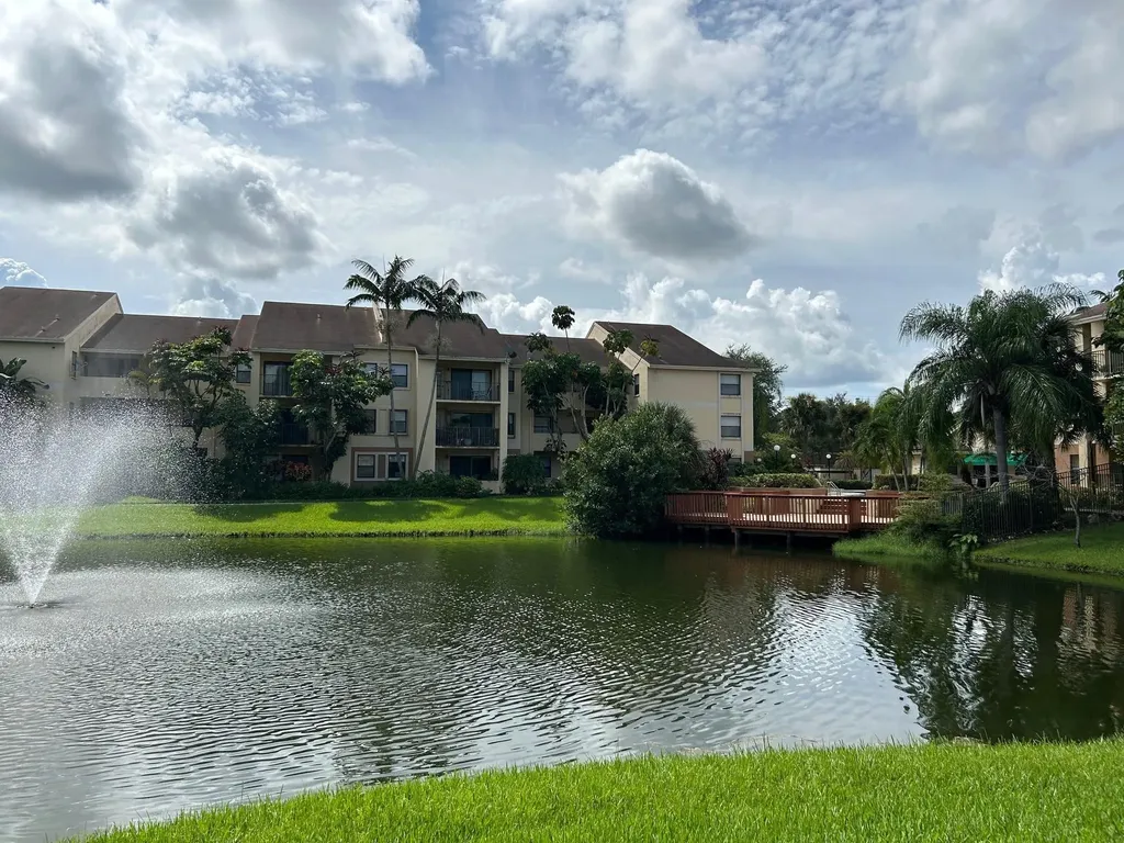 9999 Summerbreeze Drive Sunrise FL 33322