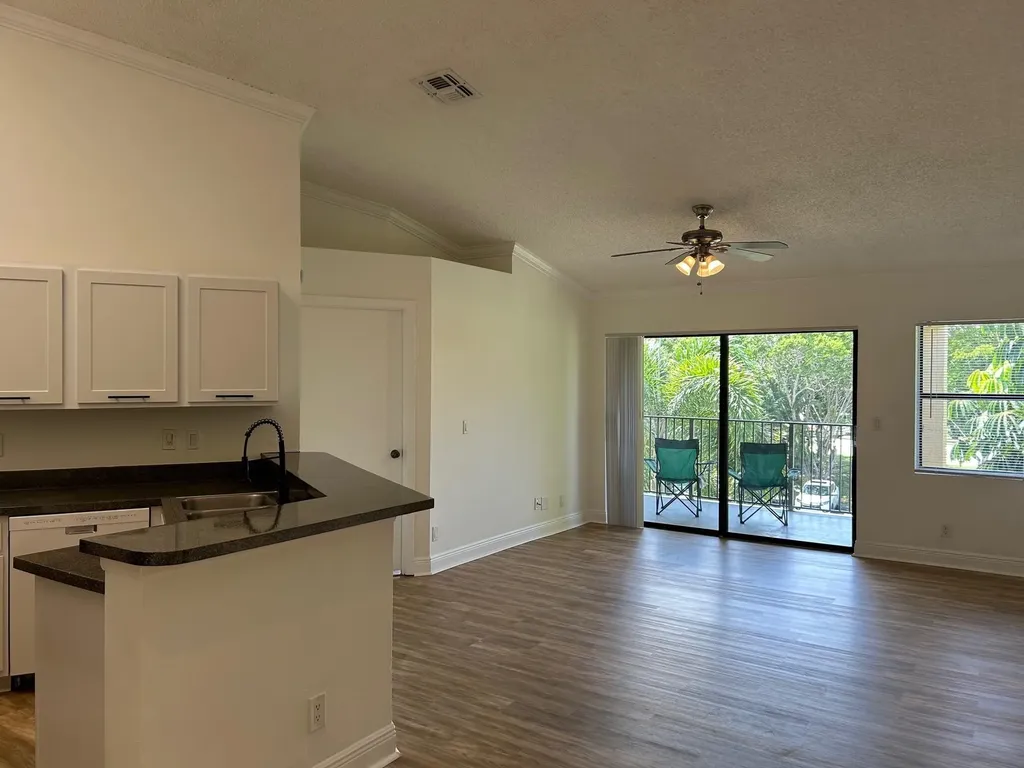 9999 Summerbreeze Drive Sunrise FL 33322