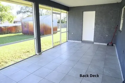 242 SW Parish Terrace Port St Lucie FL 34984