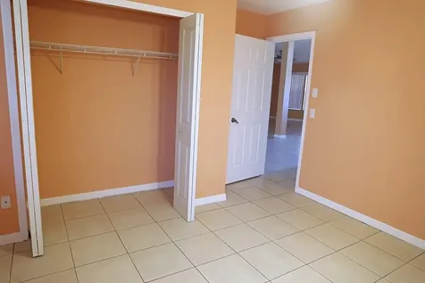 242 SW Parish Terrace Port St Lucie FL 34984