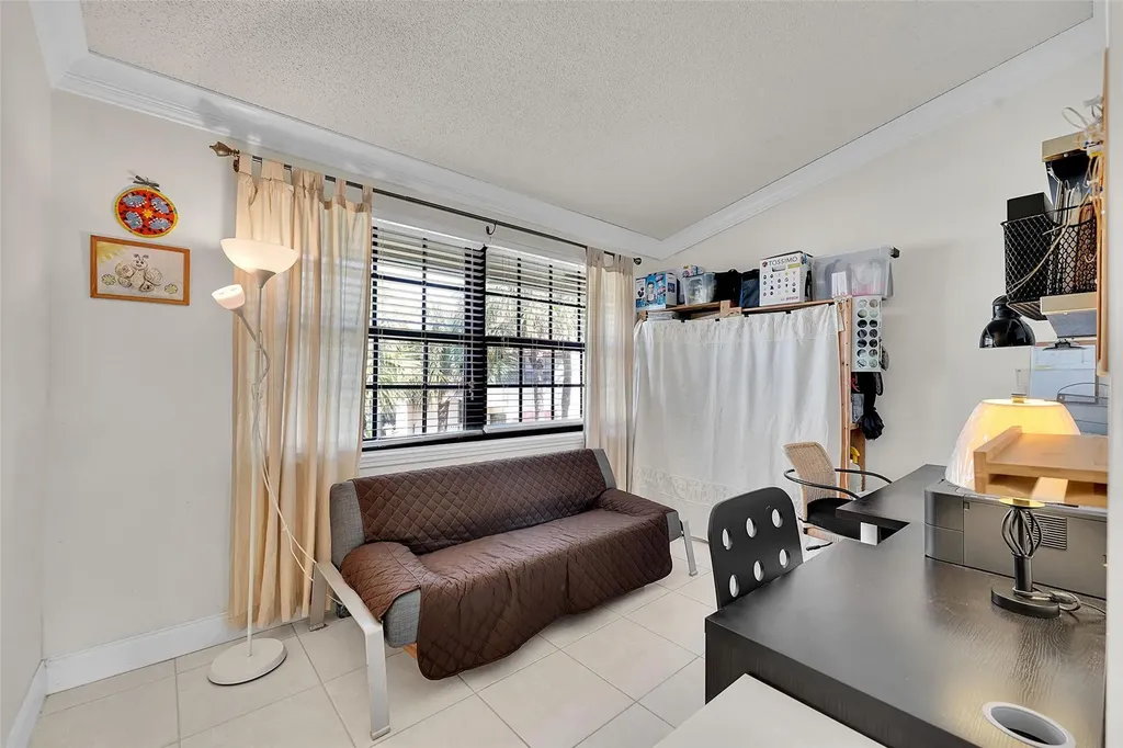 808 Republic Court Deerfield Beach FL 33442