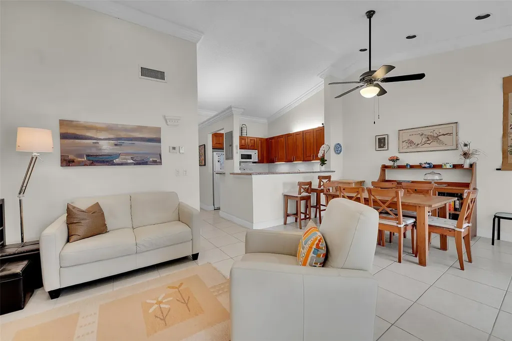 808 Republic Court Deerfield Beach FL 33442