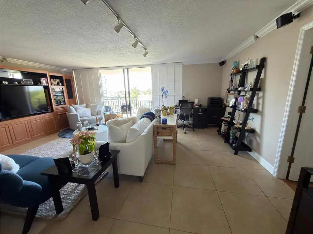 1167 Hillsboro Mile Hillsboro Beach FL 33062