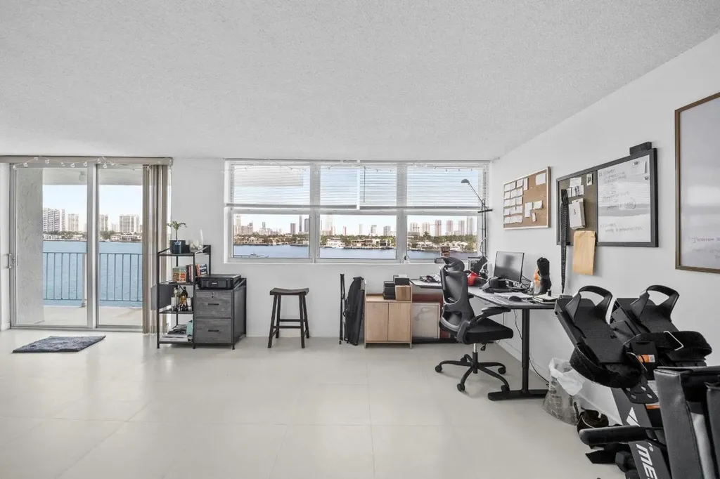 16558 NE 26th Avenue North Miami Beach FL 33160
