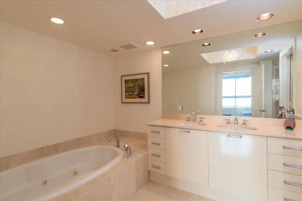 715 Bayshore Drive Fort Lauderdale FL 33304