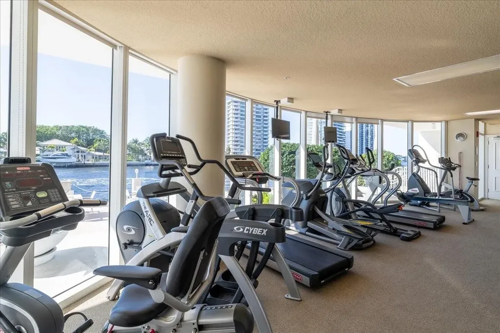 715 Bayshore Drive Fort Lauderdale FL 33304