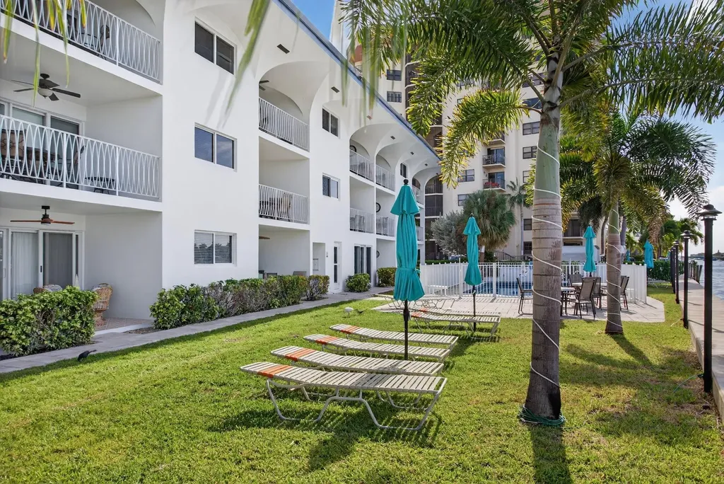 505 N Riverside Drive Pompano Beach FL 33062