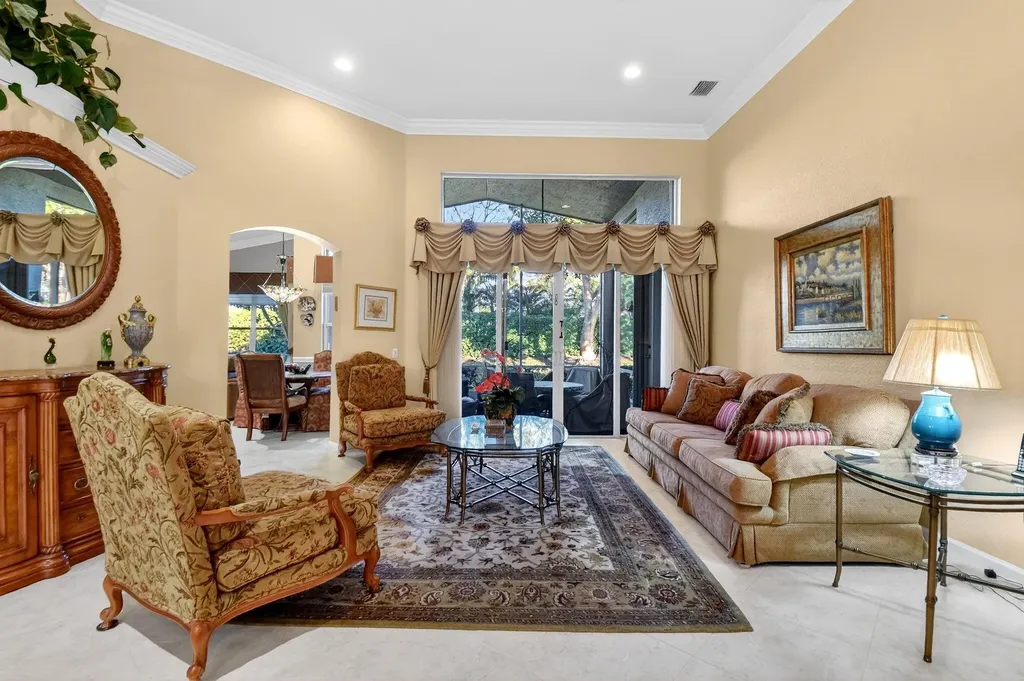 7615 Tarpon Cove Circle Lake Worth FL 33467