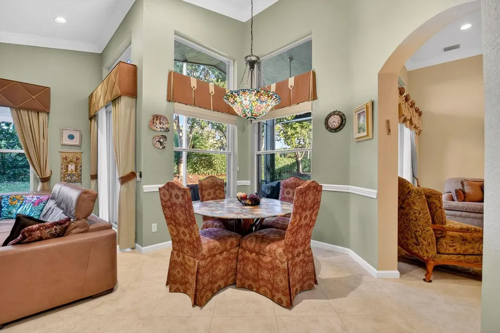 7615 Tarpon Cove Circle Lake Worth FL 33467