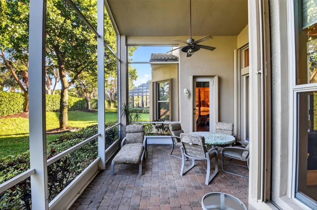 7615 Tarpon Cove Circle Lake Worth FL 33467