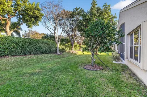 7615 Tarpon Cove Circle Lake Worth FL 33467