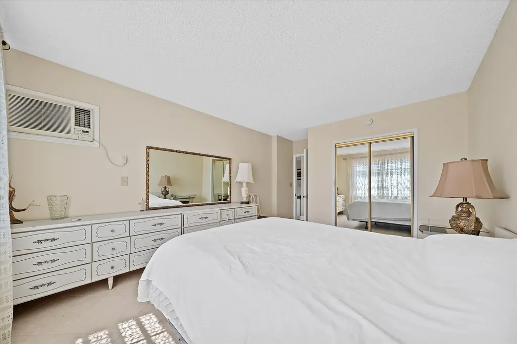 3201 NE 14th Street Causeway Pompano Beach FL 33062