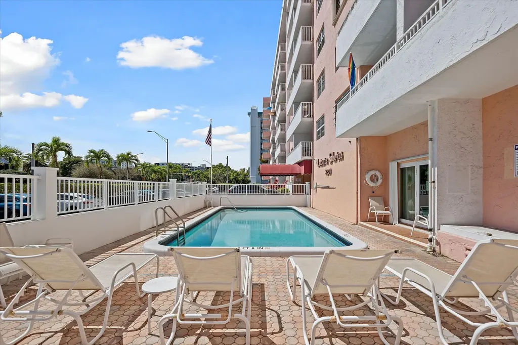 3201 NE 14th Street Causeway Pompano Beach FL 33062