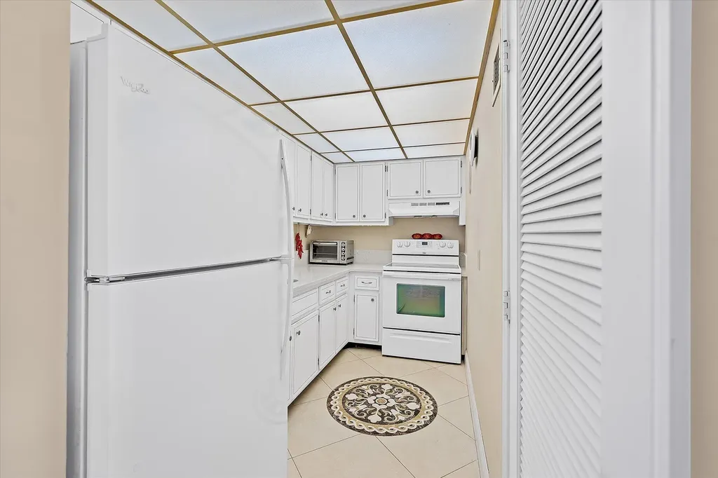3201 NE 14th Street Causeway Pompano Beach FL 33062