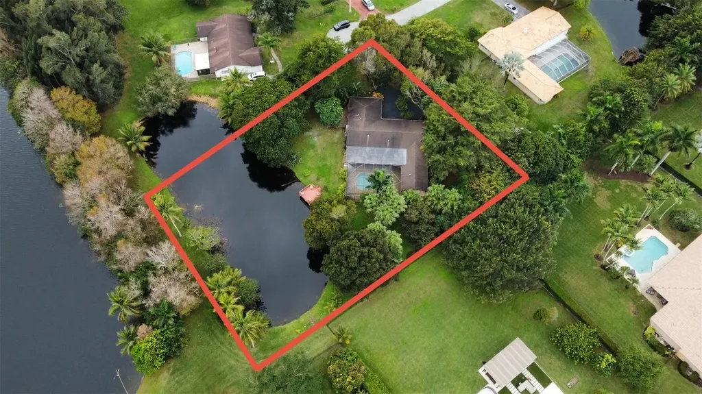 10800 SW 40th Court Davie FL 33328
