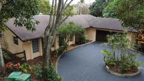 10800 SW 40th Court Davie FL 33328
