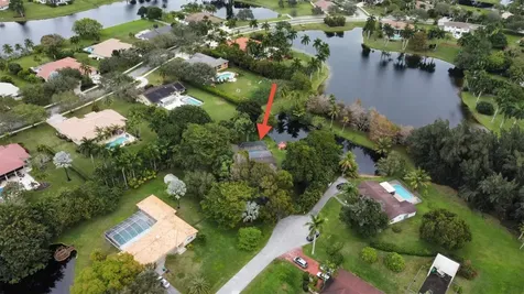 10800 SW 40th Court Davie FL 33328