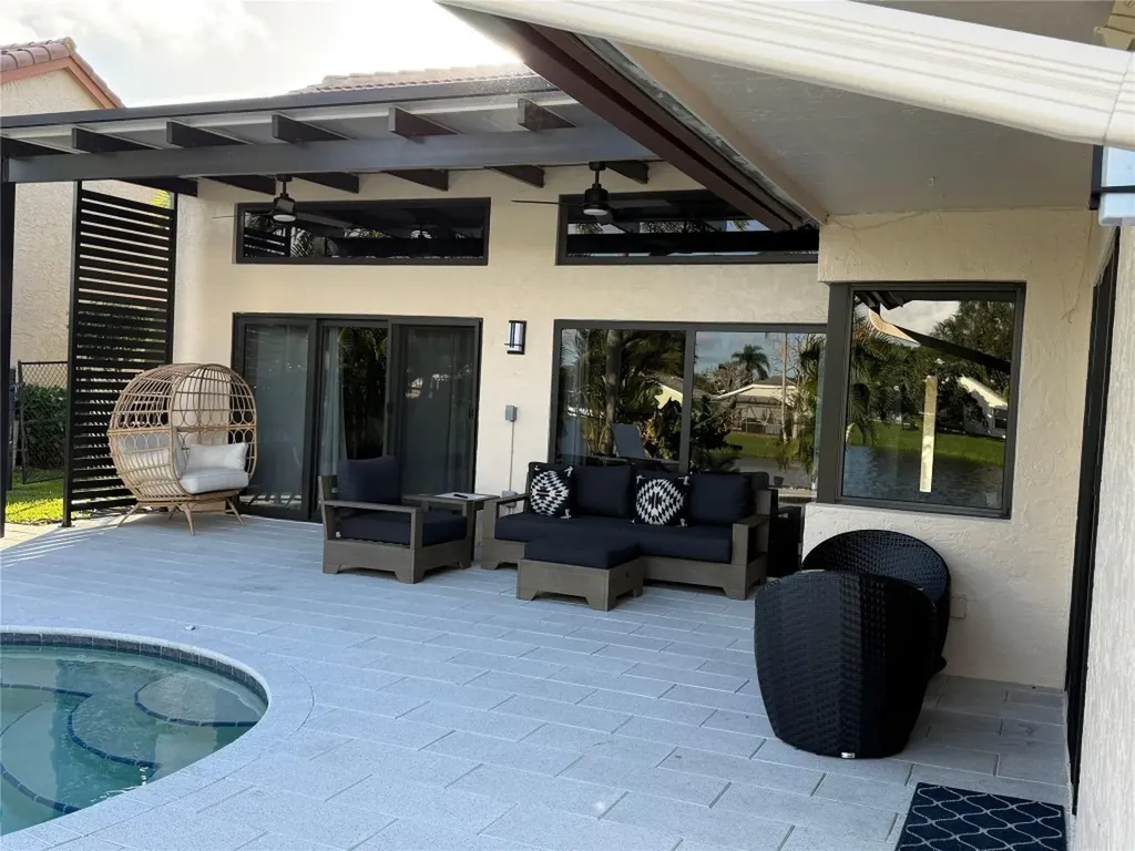 2702 E Orchard Circle Davie FL 33328