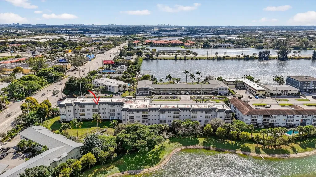 941 Crystal Lake Drive Deerfield Beach FL 33064