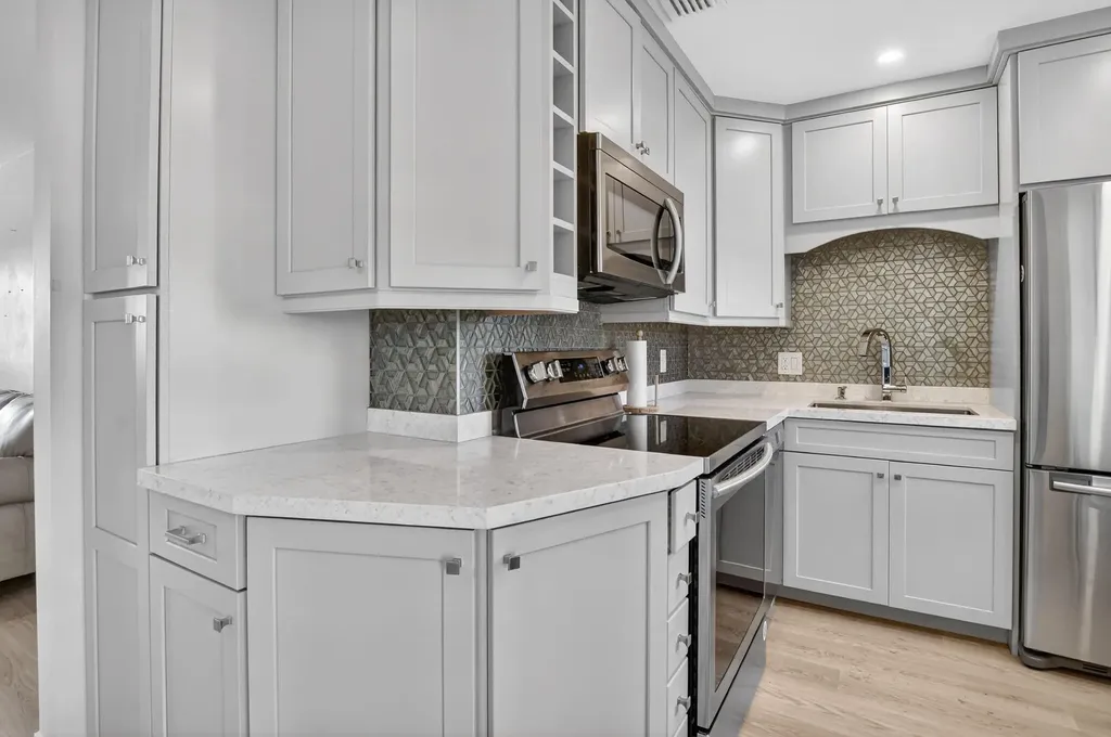 941 Crystal Lake Drive Deerfield Beach FL 33064