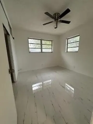 232 SW 10th Street Hallandale Beach FL 33009