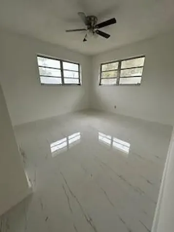 232 SW 10th Street Hallandale Beach FL 33009
