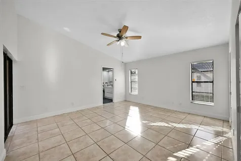 11136 NW 1st Place Coral Springs FL 33071