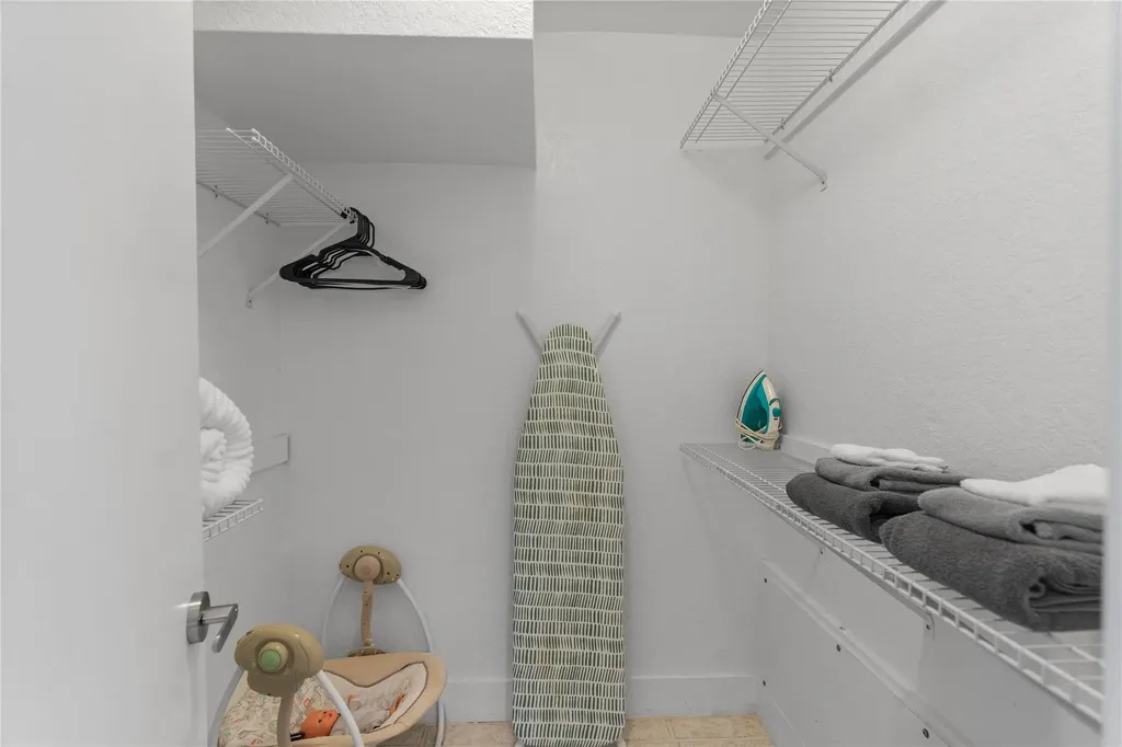 1518-1520 NE 51st Street Fort Lauderdale FL 33334