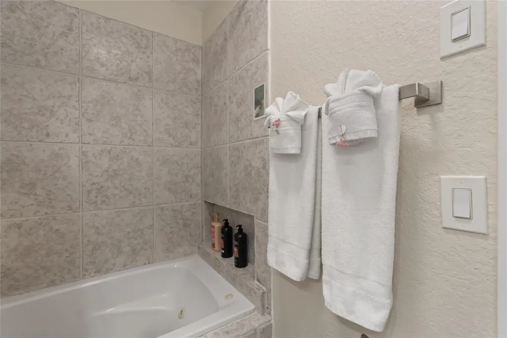 1518-1520 NE 51st Street Fort Lauderdale FL 33334
