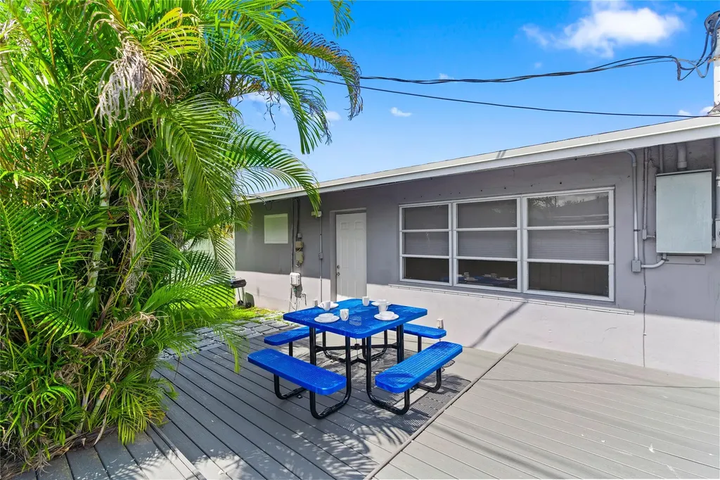 1518-1520 NE 51st Street Fort Lauderdale FL 33334