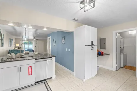 1518-1520 NE 51st Street Fort Lauderdale FL 33334