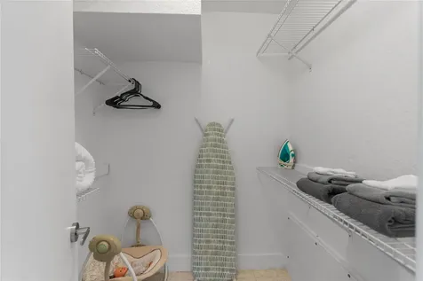 1518-1520 NE 51st Street Fort Lauderdale FL 33334