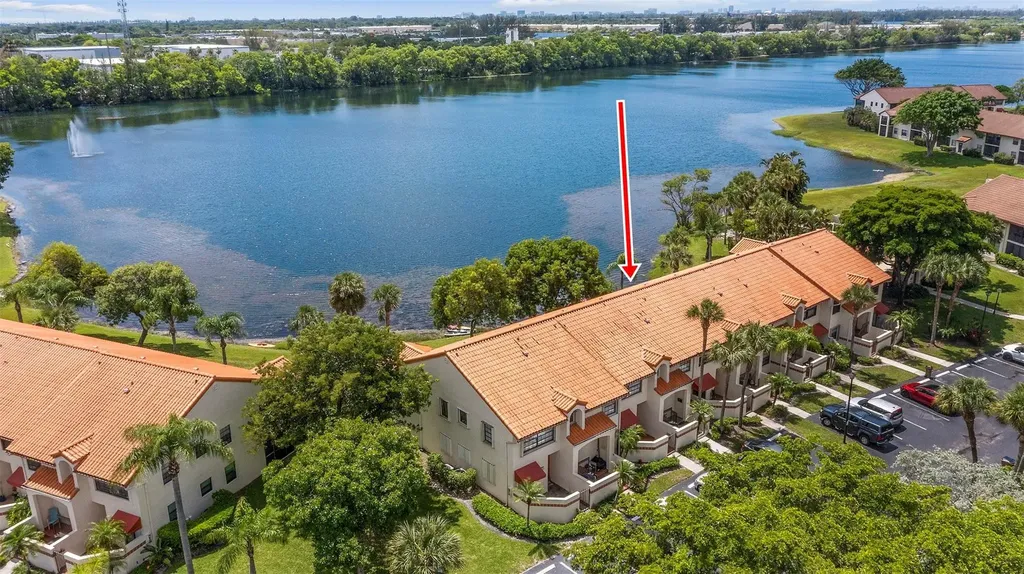 405 Liberty Court Deerfield Beach FL 33442