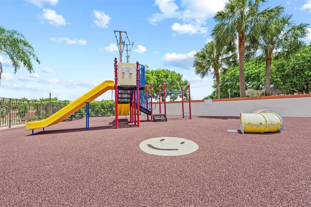 405 Liberty Court Deerfield Beach FL 33442