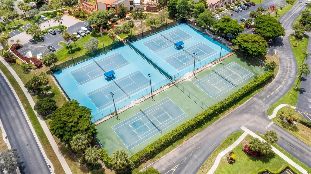 405 Liberty Court Deerfield Beach FL 33442