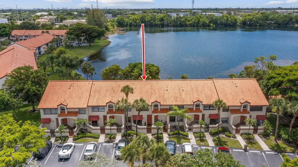 405 Liberty Court Deerfield Beach FL 33442